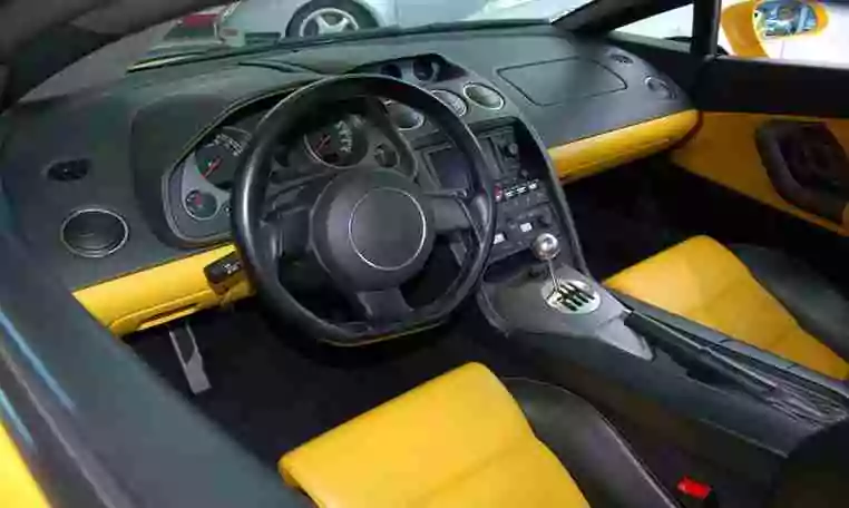 Lamborghini Gollardo hire in Dubai 