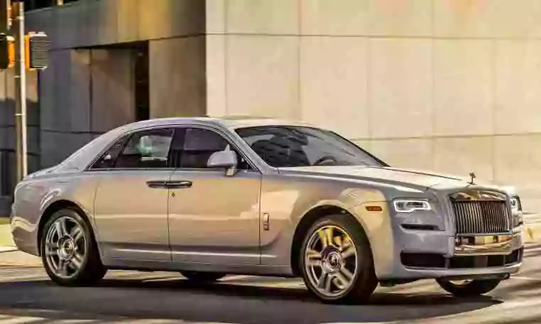 Rolls Royce Phantom ride in Dubai 